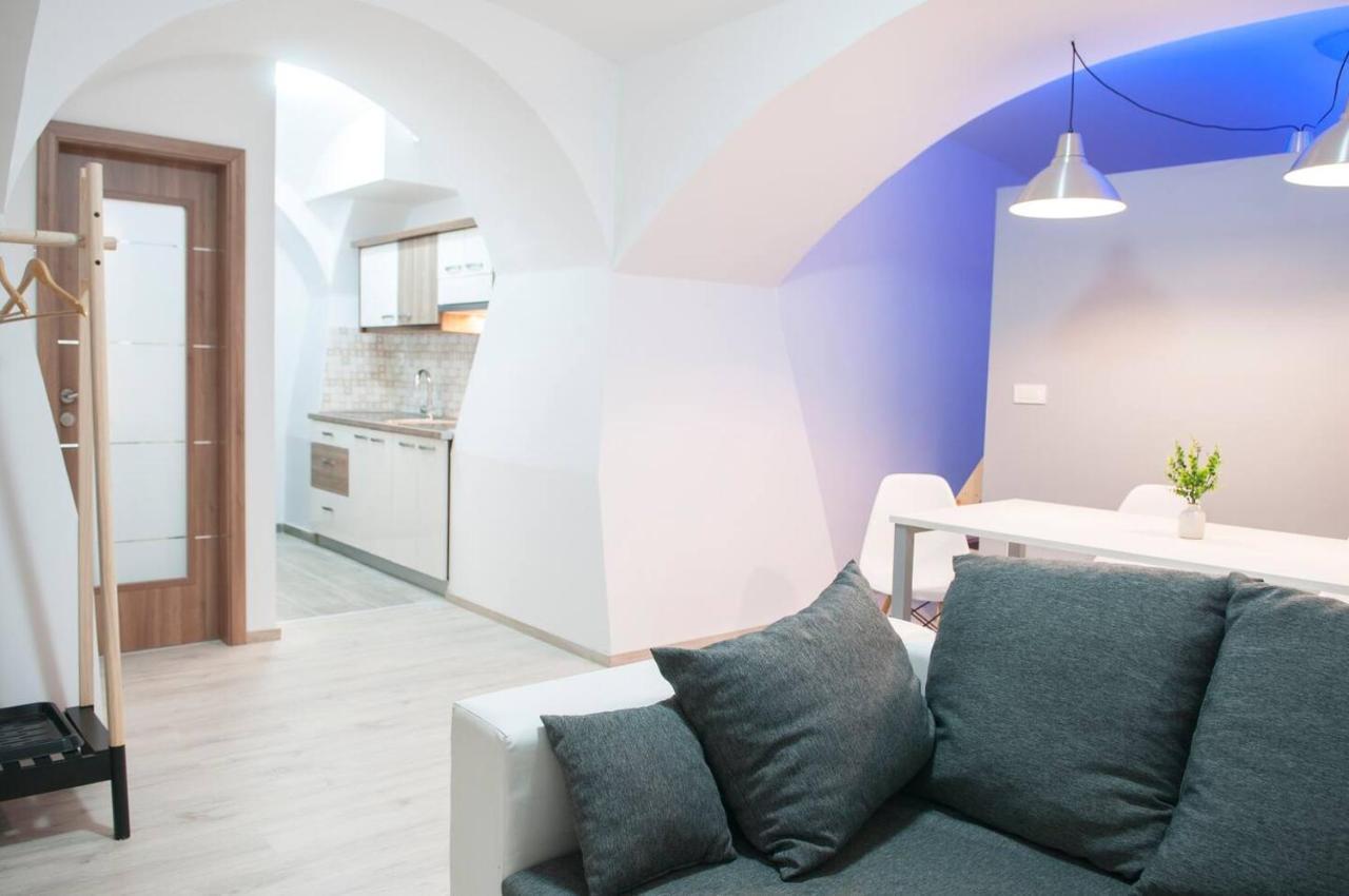 The Maze Apartment Ljubljana Ngoại thất bức ảnh