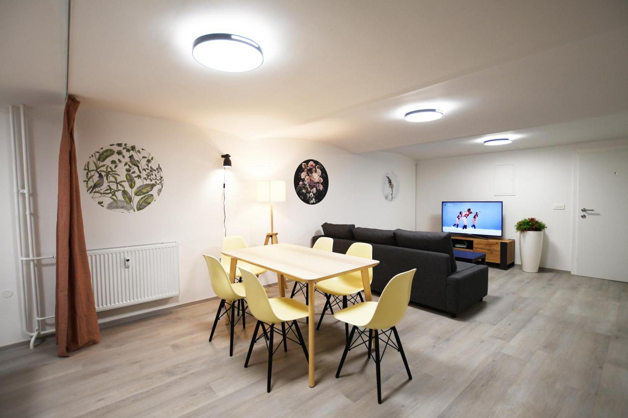 The Maze Apartment Ljubljana Ngoại thất bức ảnh